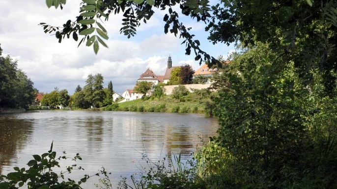 Kloster und Klosterweiher